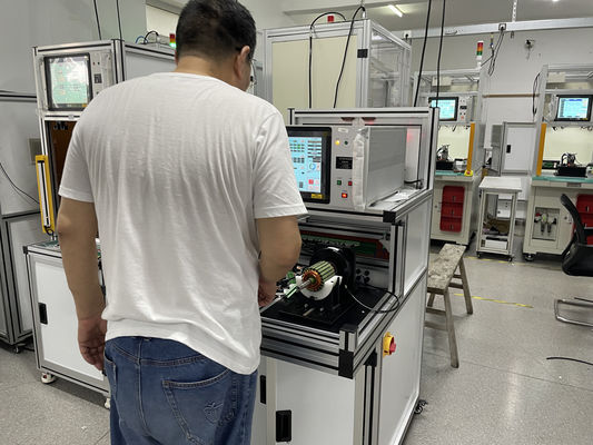 Thiết bị thử nghiệm cột chắn DC kháng cự thắt điện ngắt điện áp Hi-Pot Rotation nhà cung cấp
