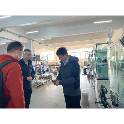 Máy cuộn dây hoàn toàn tự động Rotor Coil Winder với điện tử căng nhà cung cấp
